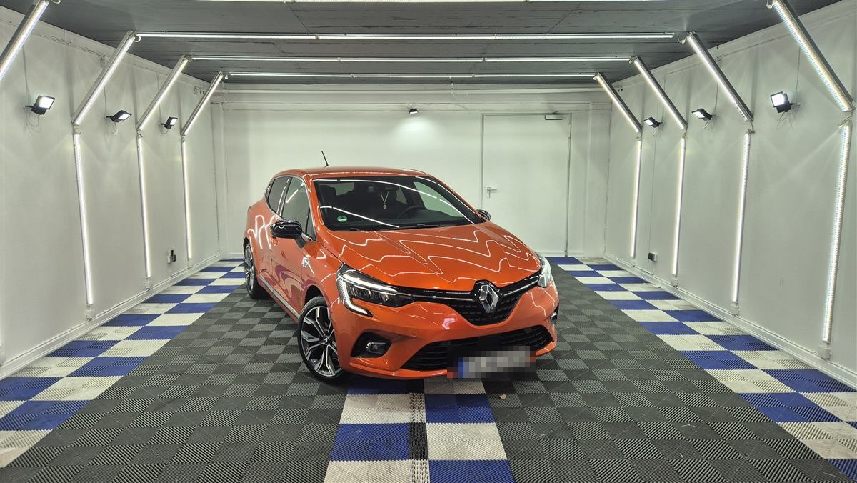 Renault Clio Außenaufbereitung